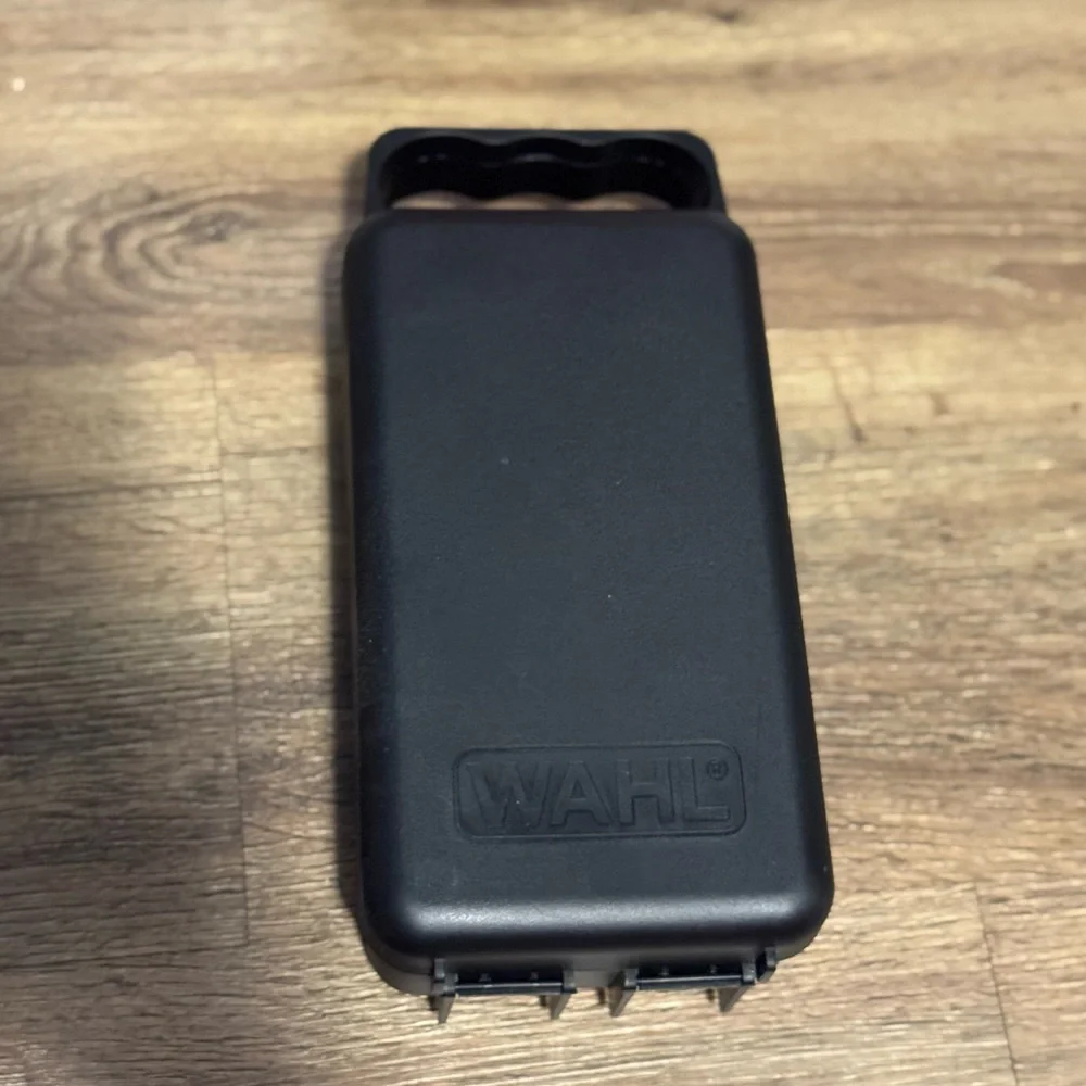 Wahl Vibrant Black and Orange Pet Groomer